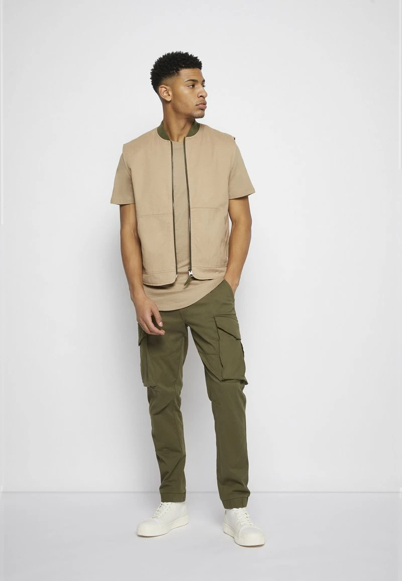 Only & Sons LIFE Cargohose Olive Night - Modische Herrenhose für stilbewusste Männer 5 Only & Sons LIFE Cargohose Olive Night - Modische Herrenhose für stilbewusste Männer – Bild 5