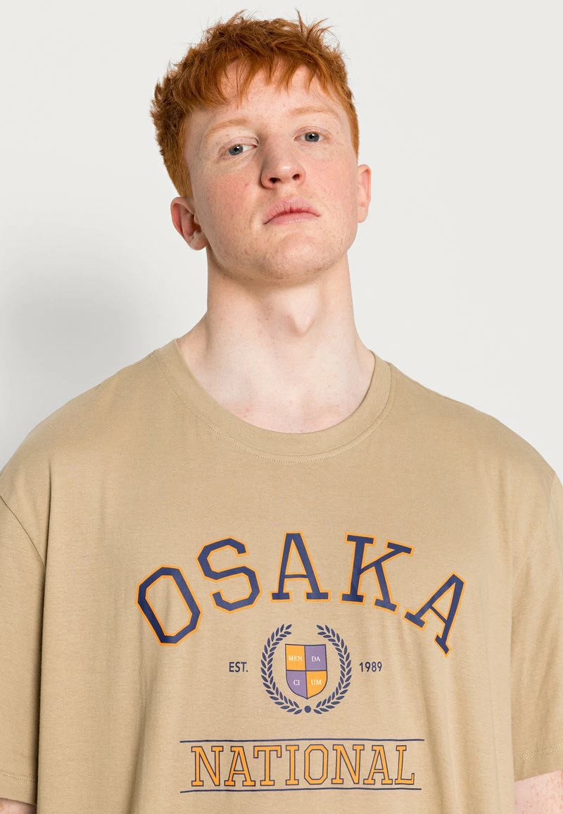 Only & Sons Herren ONSGLEN VARISTY TEE - T-Shirt Print - Twill | Modisches Design & Bequemer Tragekomfort 5 Only & Sons Herren ONSGLEN VARISTY TEE - T-Shirt Print - Twill | Modisches Design & Bequemer Tragekomfort – Bild 5