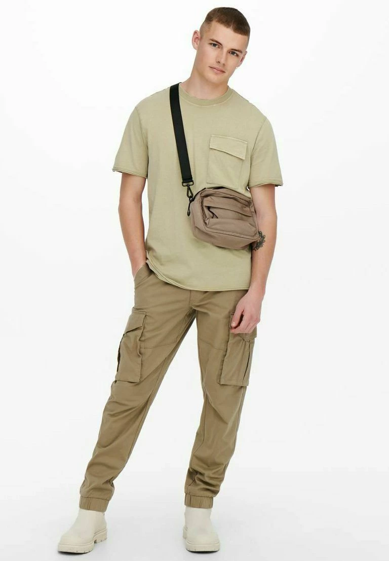 Only & Sons Herren T-Shirt mit Print - Beige 2 Only & Sons Herren T-Shirt mit Print - Beige – Bild 2