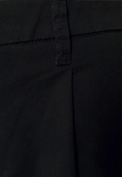 Only & Sons ONSCAM CROPPED - Chino in Schwarz für Herren | Stylische und bequeme Hosen 5 Only & Sons ONSCAM CROPPED - Chino in Schwarz für Herren | Stylische und bequeme Hosen -Only & Sons Geschäft 0bb2e29b7a5845098a16f460a95036b4