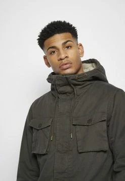 Only & Sons Herren ONSFULTON LIFE Parka in Peat - stilvoller Wintermantel für Herren -Only & Sons Geschäft 11fcf85f417943058adfa28ccee5f352