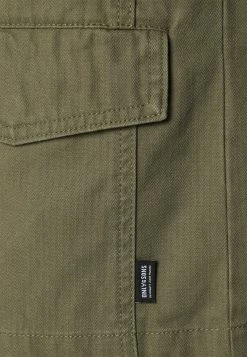 Only & Sons Herren ONSWARNER Jacke - Leichte Jacke in Olive Night | Stilvolle Outdoor-Bekleidung -Only & Sons Geschäft 13392067e0f34ac58d6ebb8b41a89d3e