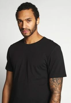 Only & Sons Herren ONSMATT LONGY SOLID STRIPE 2 PACK - Print T-Shirt - Schwarz/Weiß 11 Only & Sons Herren ONSMATT LONGY SOLID STRIPE 2 PACK - Print T-Shirt - Schwarz/Weiß -Only & Sons Geschäft 153062ab2b894e9caaddd4e0dd467aa9