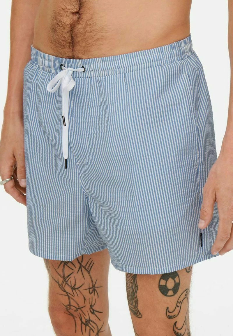 Only & Sons Herren Badeshorts - Quiet Harbor | Moderne Badehosen für den Sommer 4 Only & Sons Herren Badeshorts - Quiet Harbor | Moderne Badehosen für den Sommer – Bild 4