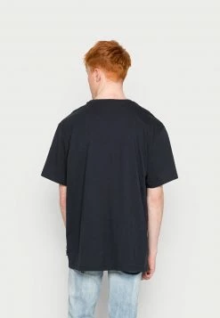 Only & Sons Herren ONSVICE TEE - T-Shirt Print - Dark Navy - Modernes Design für jeden Anlass 7 Only & Sons Herren ONSVICE TEE - T-Shirt Print - Dark Navy - Modernes Design für jeden Anlass -Only & Sons Geschäft 1b1c9edc42a3424c94533ff0761d5da7