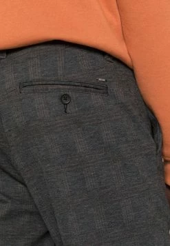 Only & Sons Herren ONSMARK NEW CHECK PANT - Chino in Schwarz | Stilvolle Herrenhose für jeden Anlass -Only & Sons Geschäft 1d3d9a66fb5e49e2aea7bb450706b8c4