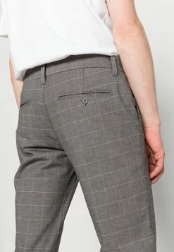 Only & Sons Herren ONSMARK TAP PANT - Chino in Grau -Only & Sons Geschäft 1d5c731cb8c94a589f3e9f37f345342a