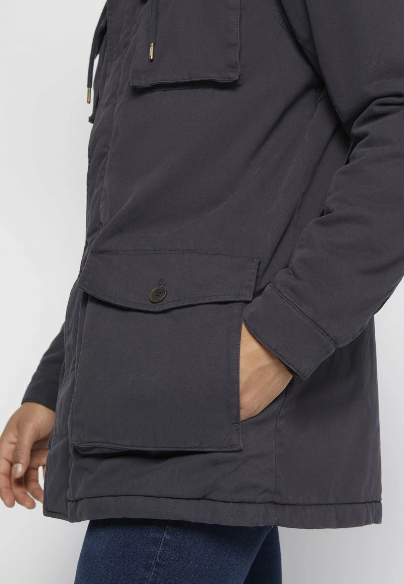 Only & Sons Herren ONSFULTON LIFE Parka - Dark Navy | Langlebiger Wintermantel 6 Only & Sons Herren ONSFULTON LIFE Parka - Dark Navy | Langlebiger Wintermantel – Bild 6