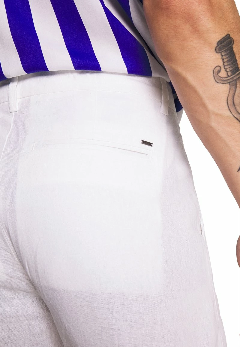 Only & Sons Herren ONSLOU Leinen-Mix Shorts GW 3000 - Helle Kurzarmhose in Weiß 6 Only & Sons Herren ONSLOU Leinen-Mix Shorts GW 3000 - Helle Kurzarmhose in Weiß – Bild 6