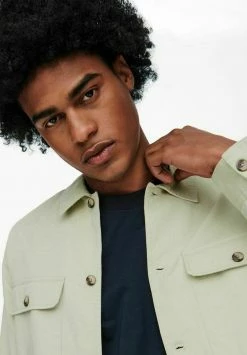 Only & Sons Herren ONSILVIO LIFE - Leichte Jacke in Pelican - Moderne Freizeitjacke für Herren -Only & Sons Geschäft 2e4fb7269e5a45e7b22fc5e9a1eccec2