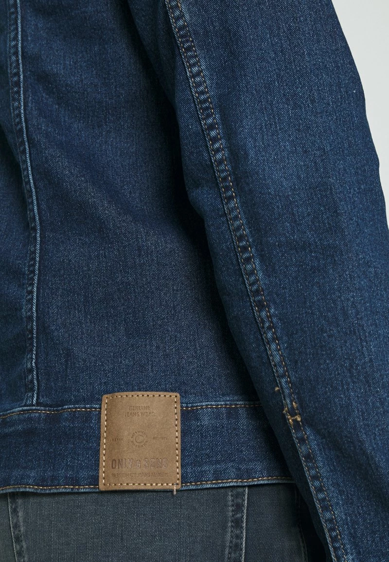 Only & Sons Herren ONSCOME LIFE TRUCKER - Jeansjacke - Blue Denim | Stilvolle Denim-Jacke für Herren 6 Only & Sons Herren ONSCOME LIFE TRUCKER - Jeansjacke - Blue Denim | Stilvolle Denim-Jacke für Herren – Bild 6