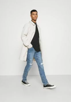 Only & Sons Herren T-Shirt Basic - Schwarz | Hochwertiges Basic-Shirt für jeden Anlass -Only & Sons Geschäft 33c29957668d4ba39fc554fc6a3a19b6