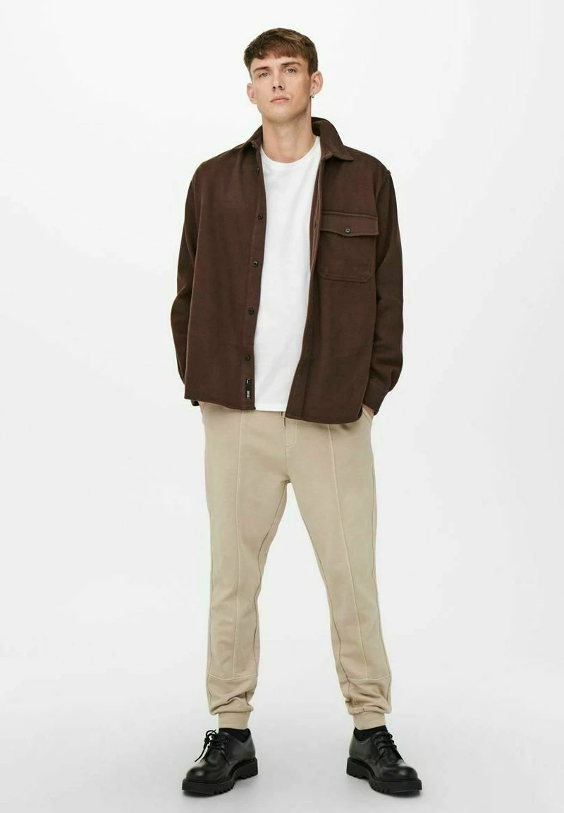 Only & Sons Herren Hemd - Chicory Coffee | Freizeithemd für stilvolle Herren 2 Only & Sons Herren Hemd - Chicory Coffee | Freizeithemd für stilvolle Herren – Bild 2