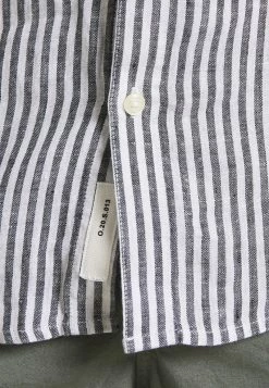 Only & Sons Herren ONSKARLO Hemd - Freizeithemd Dark Navy/Weiß -Only & Sons Geschäft 39e9eab4ace4425fbf3430cc176fcdbf