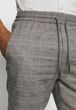 Only & Sons Herren ONSLINUS LIFE CHECK - Chino Shorts - Medium Grey Melange 9 Only & Sons Herren ONSLINUS LIFE CHECK - Chino Shorts - Medium Grey Melange -Only & Sons Geschäft 404df9adf6e544258a86c7051de1d18e