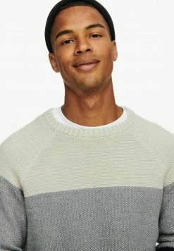 Only & Sons Strickpullover - Moonstruck | Herren | Stylischer Winterpullover -Only & Sons Geschäft 45c8e43b0a6d44df8dc11c3a9241c1a9