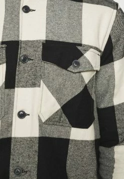 Only & Sons Herren ONSMILO LIFE CHECK - Hemd - Black | Freizeithemd für stilvolle Looks 9 Only & Sons Herren ONSMILO LIFE CHECK - Hemd - Black | Freizeithemd für stilvolle Looks -Only & Sons Geschäft 47d7c75e1eae4fb38edd9031a1f74a35