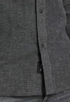 Only & Sons Herren ONSBRAD HERRINGBONE SHIRT - Hemd - Medium Grey Melange - Freizeithemd für stilvolle Herren 11 Only & Sons Herren ONSBRAD HERRINGBONE SHIRT - Hemd - Medium Grey Melange - Freizeithemd für stilvolle Herren -Only & Sons Geschäft 52e337e36faf41b5a2438494a71c376f