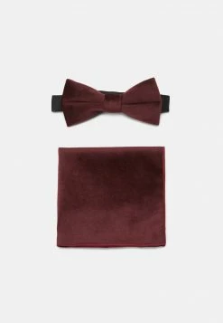 Only & Sons ONSTBOX Theo Bow Tie & Einstecktuch Set – Elegantes Herren-Set für Weinproben -Only & Sons Geschäft 5550343a66f643518e5d39c7ee769a92