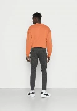 Only & Sons Herren ONSMARK NEW CHECK PANT - Chino in Schwarz | Stilvolle Herrenhose für jeden Anlass -Only & Sons Geschäft 55a8eae4675848d0b9207441b9694cef