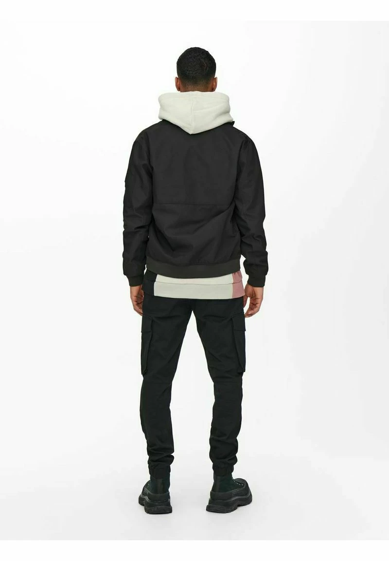 Only & Sons Herren Bomberjacke - Schwarz | Leichte Jacke für Herren 3 Only & Sons Herren Bomberjacke - Schwarz | Leichte Jacke für Herren – Bild 3