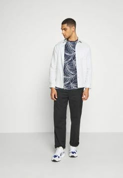 Only & Sons Herren ONSIASON SLIM TEE - Blaues Print T-Shirt -Only & Sons Geschäft 5d4768ba2efd4b22bfa033c50d694637