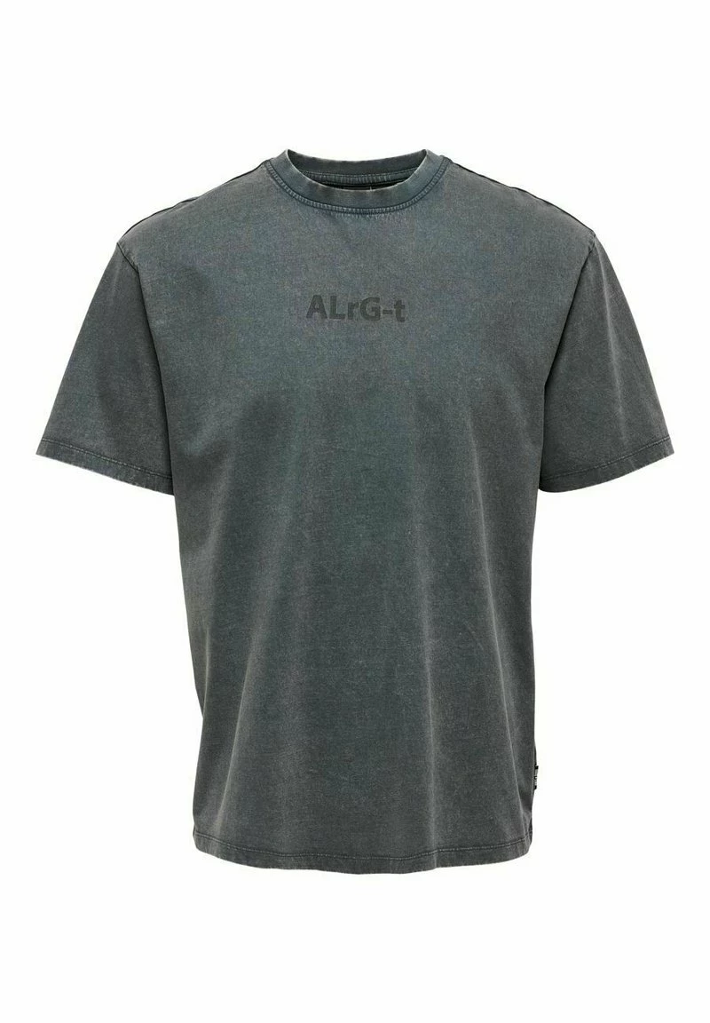 Only & Sons T-Shirt Print - Grau Pinstripe | Herren | Premium-Qualität 1 Only & Sons T-Shirt Print - Grau Pinstripe | Herren | Premium-Qualität