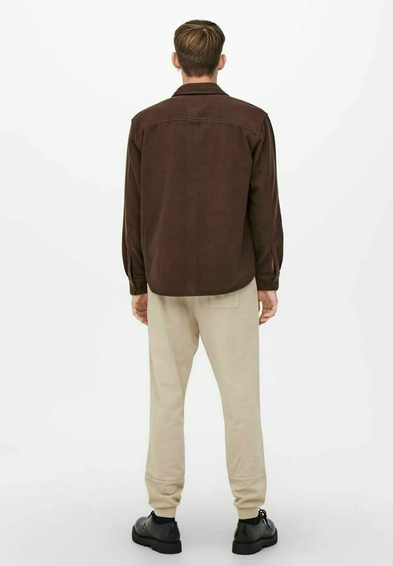 Only & Sons Herren Hemd - Chicory Coffee | Freizeithemd für stilvolle Herren 3 Only & Sons Herren Hemd - Chicory Coffee | Freizeithemd für stilvolle Herren – Bild 3