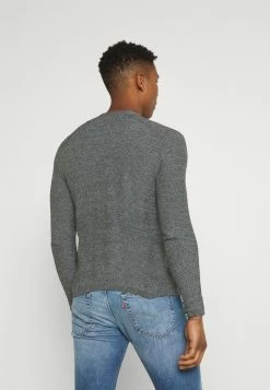 Only & Sons Herren Strickpullover - Schwarz | Hochwertige Strickwaren 11 Only & Sons Herren Strickpullover - Schwarz | Hochwertige Strickwaren -Only & Sons Geschäft 65760a48875540229a14590f095a4ea3