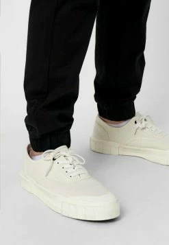 Only & Sons Herren Jogginghose Schwarz - Bequeme Freizeithose mit Elastikbund 11 Only & Sons Herren Jogginghose Schwarz - Bequeme Freizeithose mit Elastikbund -Only & Sons Geschäft 661987a1d7044db981c8961edaf72087