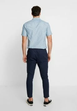 Only & Sons Herren ONSLINUS CROP - Stoffhose in Dress Blues | Elegante Hosen für Herren -Only & Sons Geschäft 66791b8ad03747588168b360ea8751d2