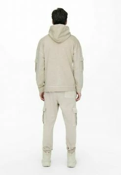 Only & Sons Herren Cargohose - Silver Lining | Moderne Cargohose für Herren | Bequem & Stilvoll 9 Only & Sons Herren Cargohose - Silver Lining | Moderne Cargohose für Herren | Bequem & Stilvoll -Only & Sons Geschäft 674f814254724d868d53f4f35c6a63fa