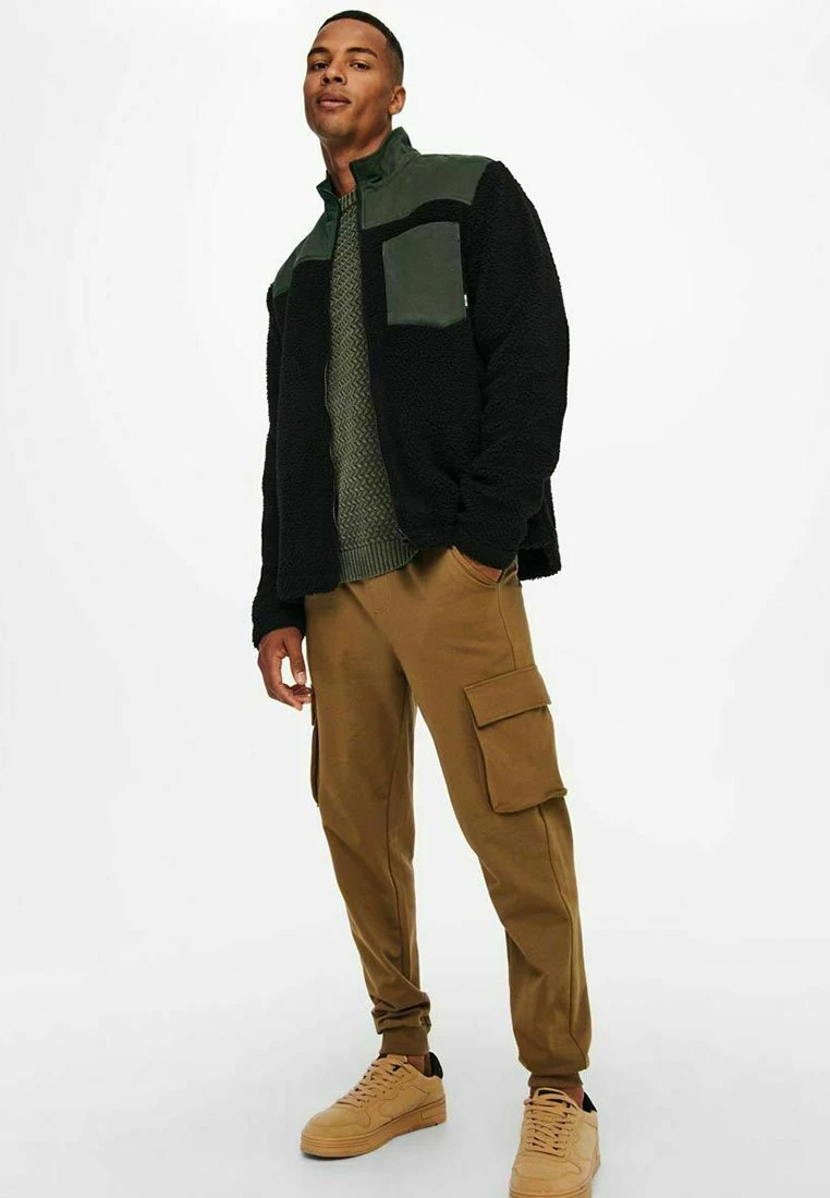 Only & Sons Herren SHERPA Fleecejacke - Schwarz | Warm & Stylisch 5 Only & Sons Herren SHERPA Fleecejacke - Schwarz | Warm & Stylisch – Bild 5