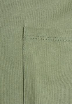 Only & Sons Herren ONSGAVIN LIFE TEE - Basic T-Shirt in Oil Green 5 Only & Sons Herren ONSGAVIN LIFE TEE - Basic T-Shirt in Oil Green -Only & Sons Geschäft 69e4b57f7d2a46d2845bf380e5a6bb59