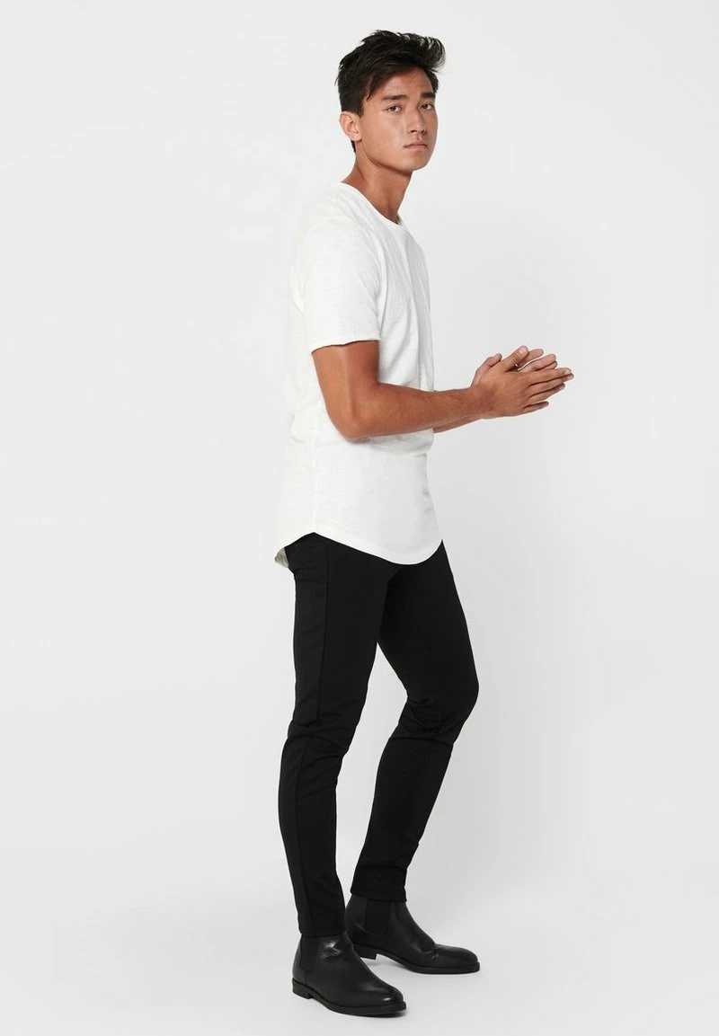 Only & Sons ONSBENNE - Basic T-Shirt 'Cloud Dancer' für Herren | Bequemes Baumwoll-Shirt 5 Only & Sons ONSBENNE - Basic T-Shirt 'Cloud Dancer' für Herren | Bequemes Baumwoll-Shirt – Bild 5