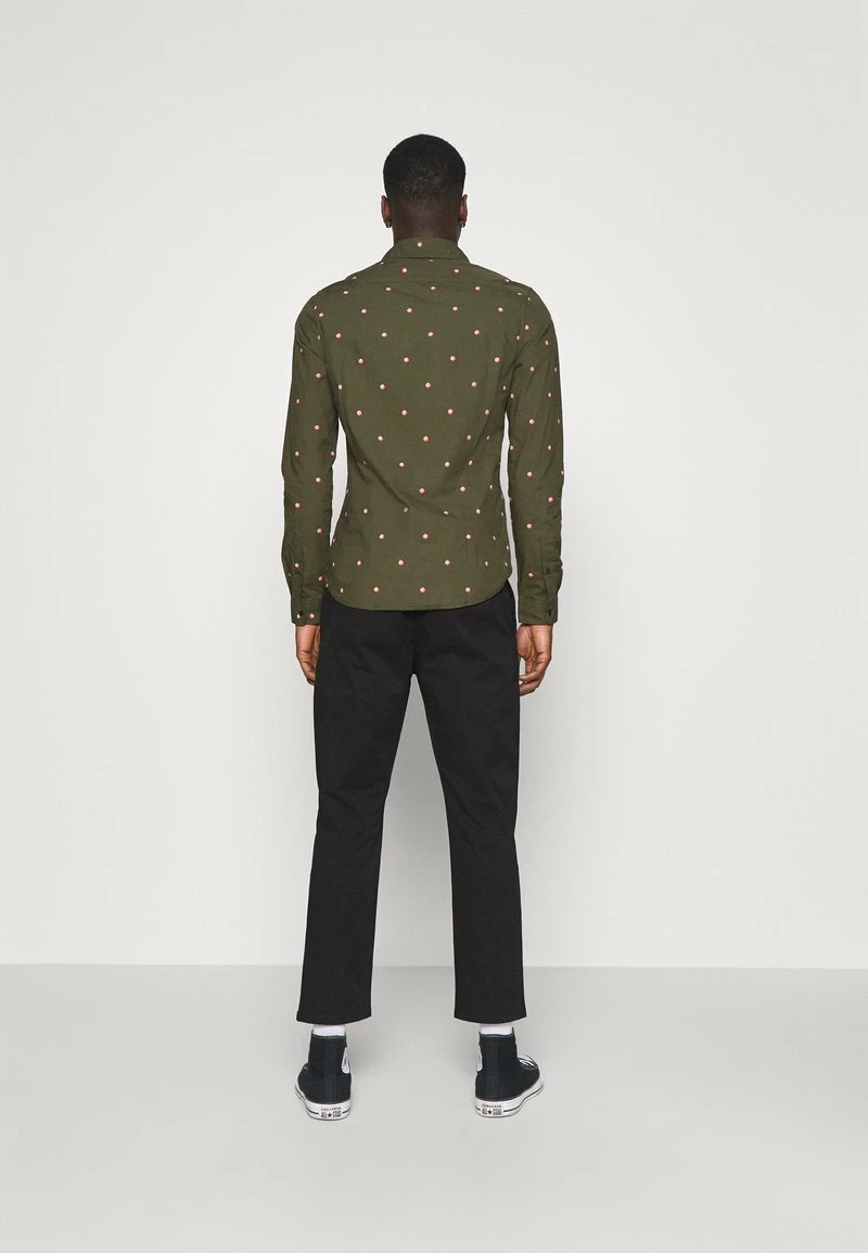 Only & Sons Herren ONSCAM CROPPED - Chino - Schwarz | Moderne Chino-Hose für Herren 3 Only & Sons Herren ONSCAM CROPPED - Chino - Schwarz | Moderne Chino-Hose für Herren – Bild 3