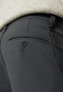 Only & Sons Herren ONSPETE SLIM PANTS - Stoffhose - Grau Pinstripe | Elegante Slim Fit Hose -Only & Sons Geschäft 6f1b652e80134e85a163acd40a085461