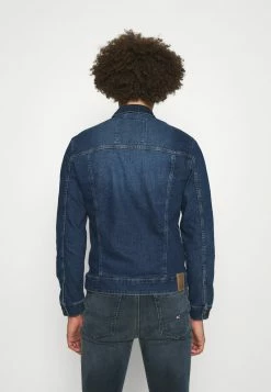 Only & Sons Herren ONSCOME LIFE TRUCKER - Jeansjacke - Blue Denim | Stilvolle Denim-Jacke für Herren 10 Only & Sons Herren ONSCOME LIFE TRUCKER - Jeansjacke - Blue Denim | Stilvolle Denim-Jacke für Herren -Only & Sons Geschäft 75091412153f414d8e3dfe061b9f9cc2