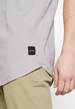 Only & Sons Herren T-Shirt Basic - Raindrops | Bequemes Basic Shirt für jeden Anlass -Only & Sons Geschäft 75bb1971dfd64dd6b3576c85ec5dddbf