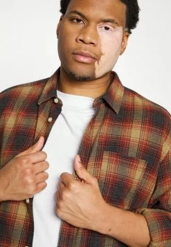 Only & Sons Herren ONSLUCA LIFE TWILL CHECK Hemd - Kangaroo - Freizeithemd - Elegantes Karomuster - Bequem & Stilvoll -Only & Sons Geschäft 77da6b59538344b38d8c304149f0ded5