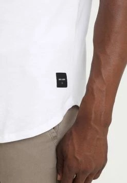 Only & Sons Herren ONSMATT LIFE LONGY TEE 7er Pack - Basic T-Shirts in Weiß/Schwarz/Grau Melange -Only & Sons Geschäft 793337c191c74253baeea057ce5730e8