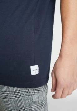 Only & Sons ONSDONNIE T-Shirt Basic - Dark Navy - Herren T-Shirt Elegant & Bequem 9 Only & Sons ONSDONNIE T-Shirt Basic - Dark Navy - Herren T-Shirt Elegant & Bequem -Only & Sons Geschäft 7a7a7f7c511b48e58807595df290f721