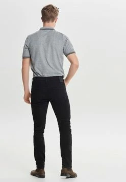Only & Sons Herren LOOM - Slim Fit Jeans in Schwarz | Premium Denim 6 Only & Sons Herren LOOM - Slim Fit Jeans in Schwarz | Premium Denim -Only & Sons Geschäft 7be76aafbdf24b5889963fe9ca34df9d
