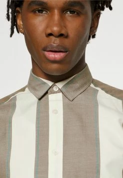 Only & Sons ONSTRAVIS BOLD - Herrenhemd in Teak - Freizeithemd mit modischem Design -Only & Sons Geschäft 7d7a5cd694d04f5ba1e68b74c7543d95