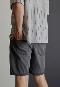 Only & Sons Herren ONSPLY - Jeans Shorts - Grau Denim für stilvolle Sommeroutfits 10 Only & Sons Herren ONSPLY - Jeans Shorts - Grau Denim für stilvolle Sommeroutfits -Only & Sons Geschäft 7dd9f0c44d5a409fbaf8f030f8733597