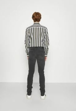 Only & Sons Herren ONSLOOM LIFE SLIM WASHED - Slim Fit Jeans in Schwarz 8 Only & Sons Herren ONSLOOM LIFE SLIM WASHED - Slim Fit Jeans in Schwarz -Only & Sons Geschäft 7f5151ff9ead492f9ea560d2b98eacda