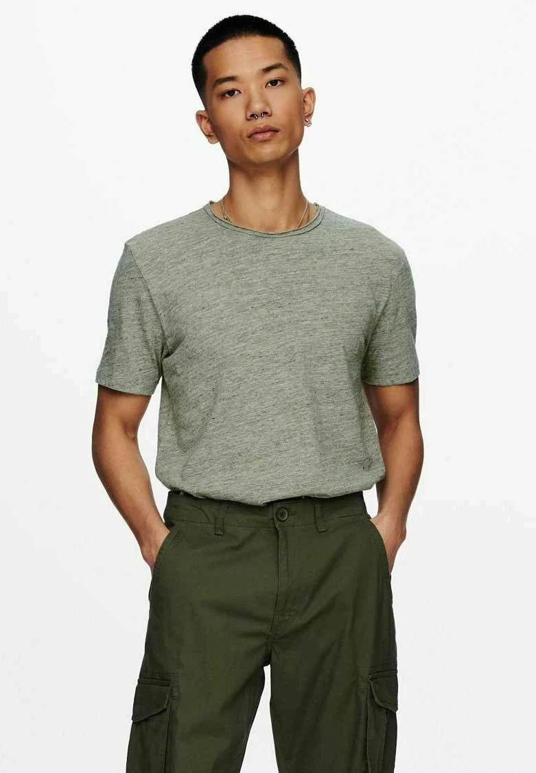 Only & Sons ONSALBERT LIFE NEW - Basic Herren T-Shirt in Pelican | Modernes Design & Hochwertiger Komfort