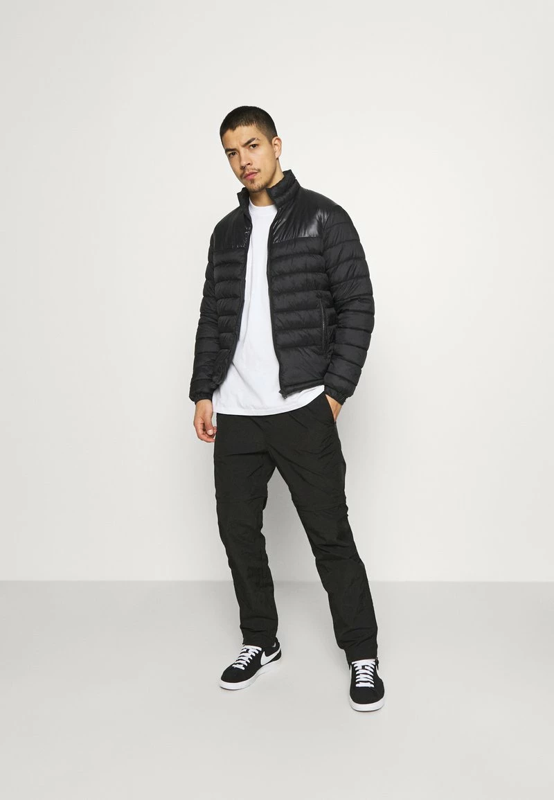 Only & Sons Herren ONSNOAH ZIP OFF PANT - Elegante Stoffhose in Schwarz 2 Only & Sons Herren ONSNOAH ZIP OFF PANT - Elegante Stoffhose in Schwarz – Bild 2