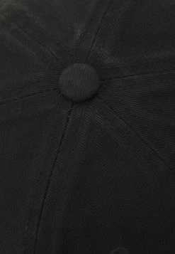 Only & Sons ONSHOLDEN Distressed Cap Unisex - Schwarze Mütze - Moderne Streetwear -Only & Sons Geschäft 89ed3b60c71443959db6e65fee46753b