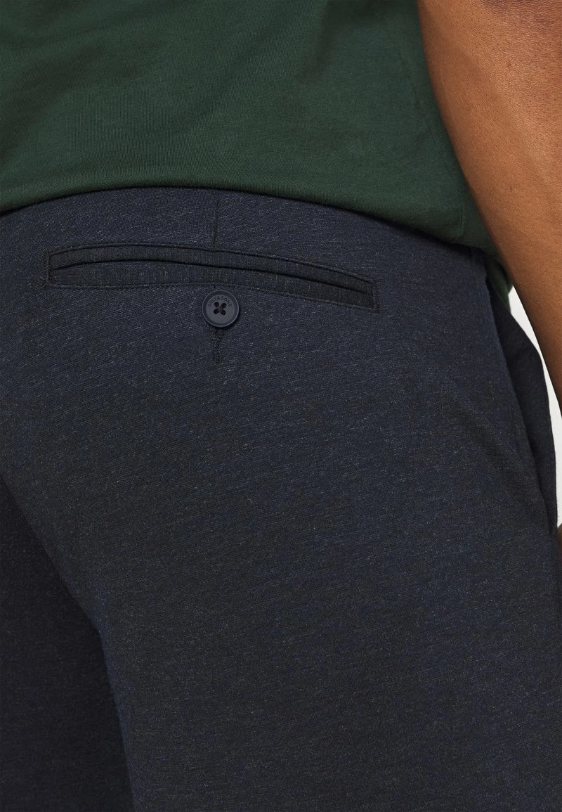 Only & Sons ONSMARK TAP PANT - Stoffhose Dress Blues für Herren | Elegante Hosen 5 Only & Sons ONSMARK TAP PANT - Stoffhose Dress Blues für Herren | Elegante Hosen – Bild 5